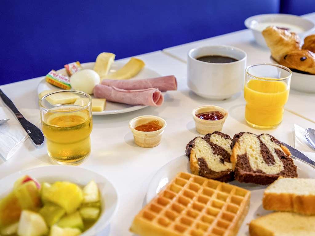 Ibis Budget Grenoble Sud Сесен Ресторан фото